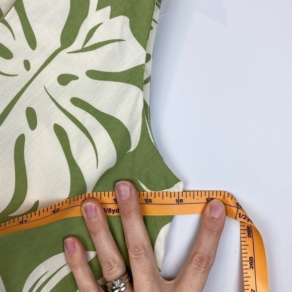 SHANNON Marie • Hawaii Monstera Midi Dress - Picture 10 of 11